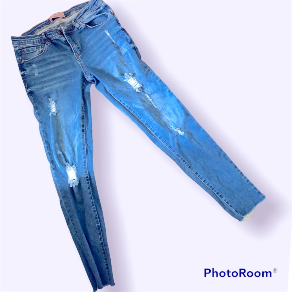 *WAX JEAN* skinny distressed